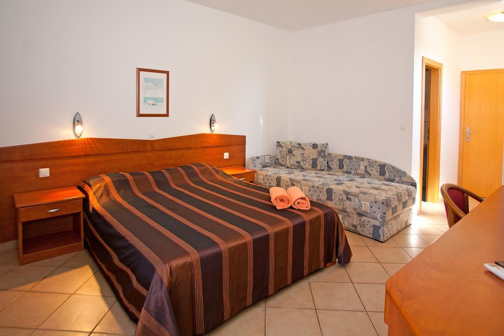 Guesthouse Villa Adria 말린스카 외부 사진