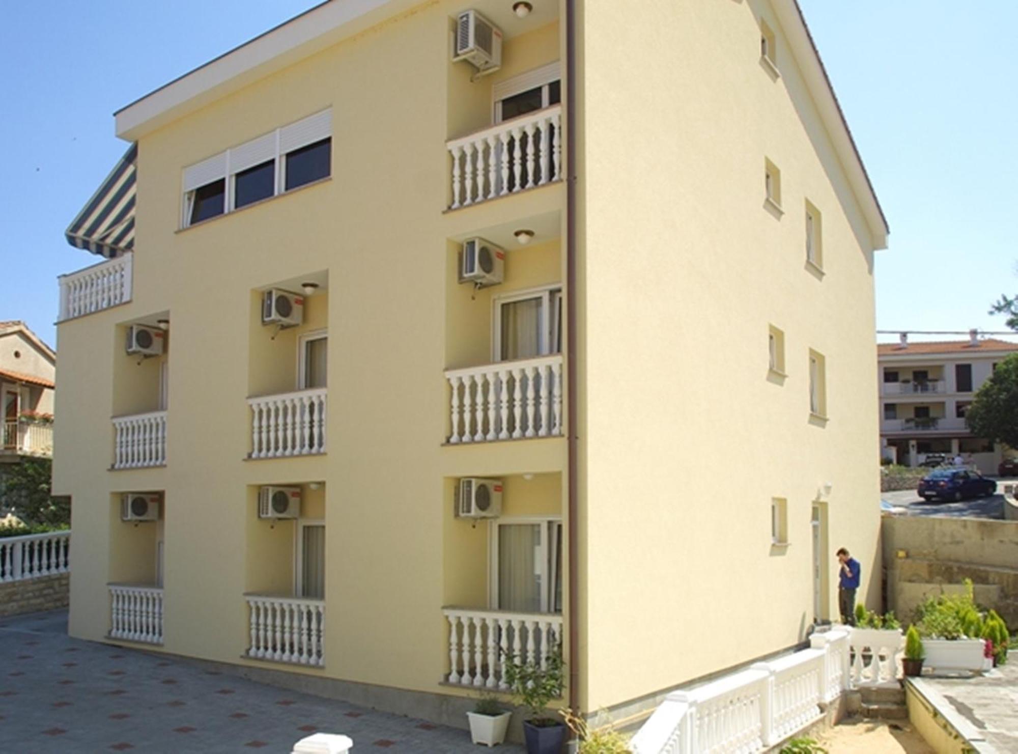 Guesthouse Villa Adria 말린스카 외부 사진