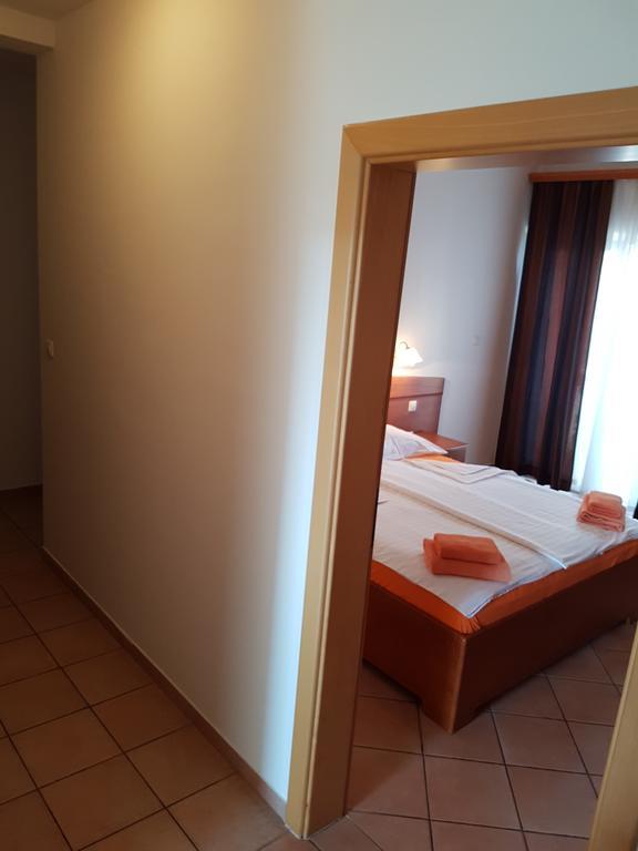 Guesthouse Villa Adria 말린스카 외부 사진
