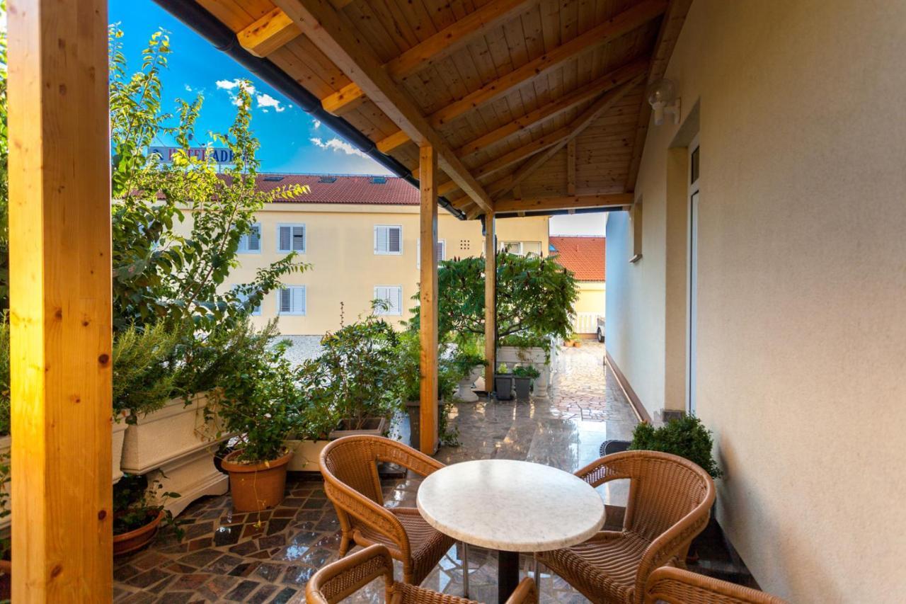 Guesthouse Villa Adria 말린스카 외부 사진